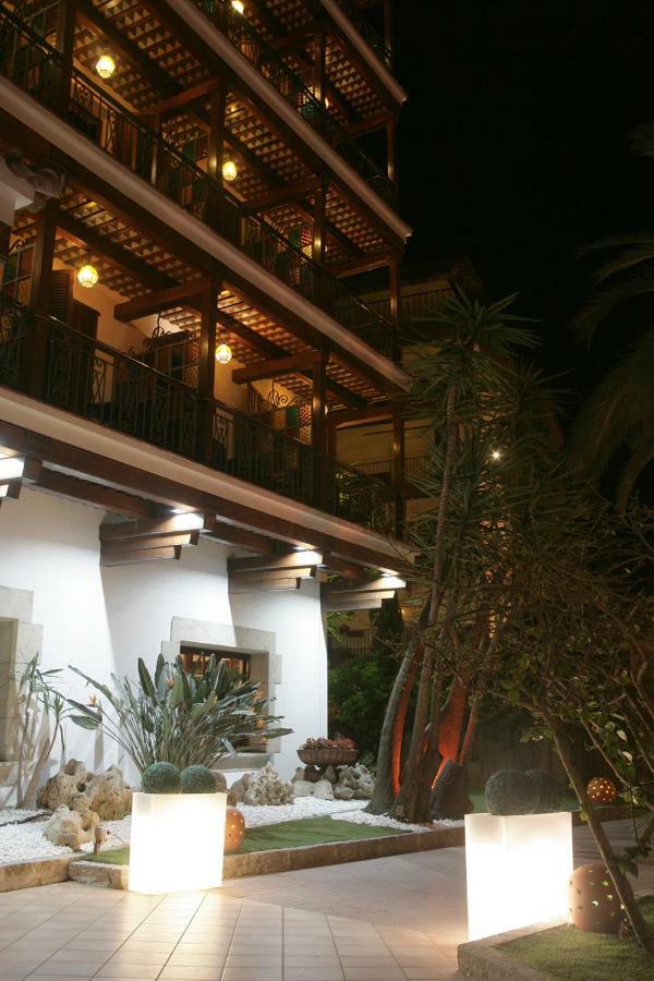 Hotel La Carolina Λορέτ Ντε Μαρ Εξωτερικό φωτογραφία